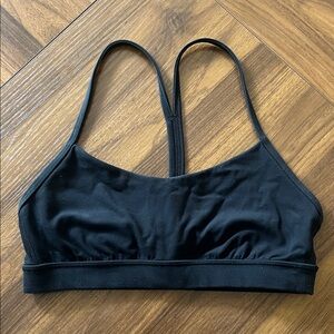 Lululemon flow y Nulu black bra size 6